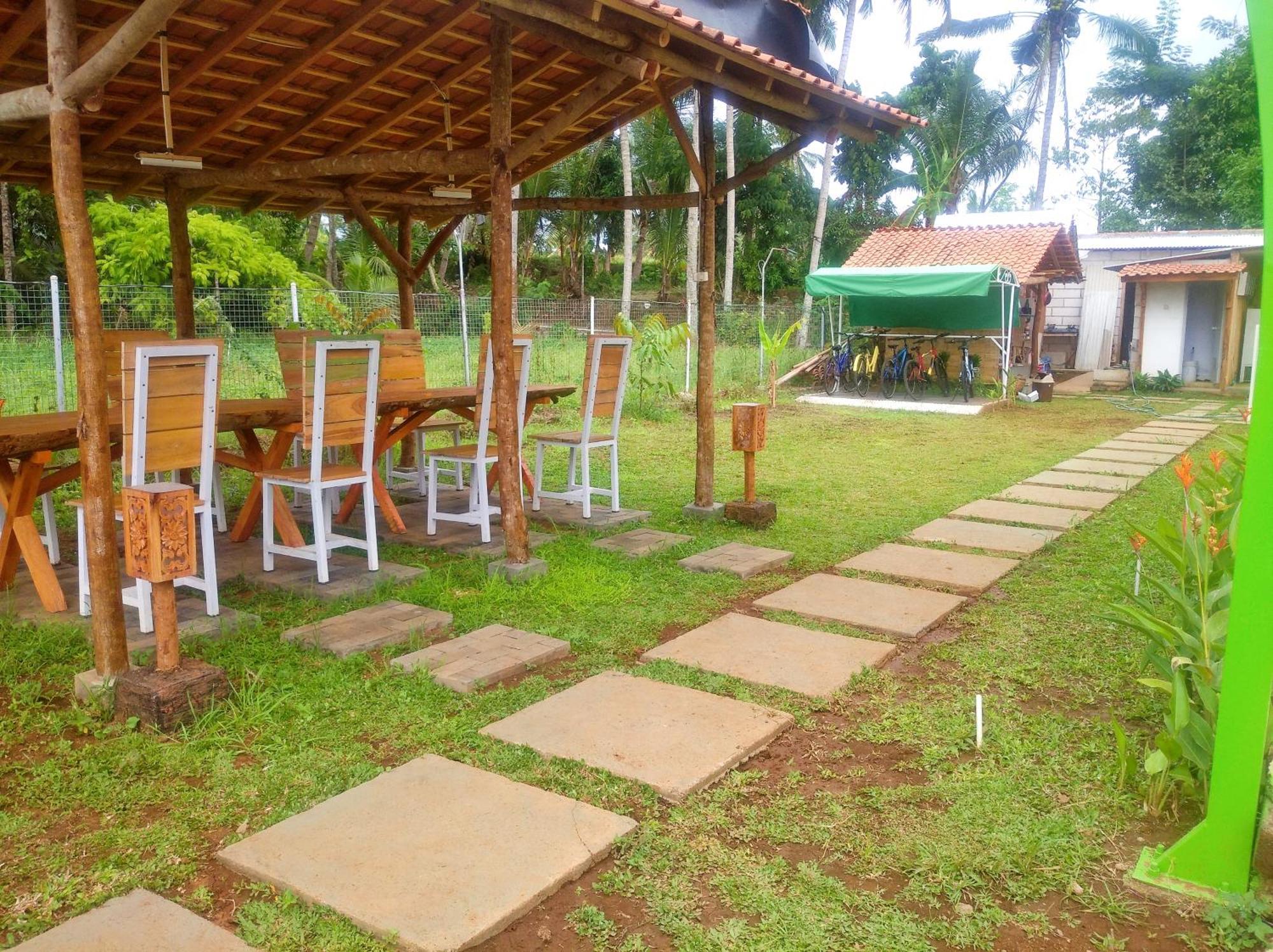 Wooden Kemiren Homestay Banyuwangi Banyuwangi  Dış mekan fotoğraf