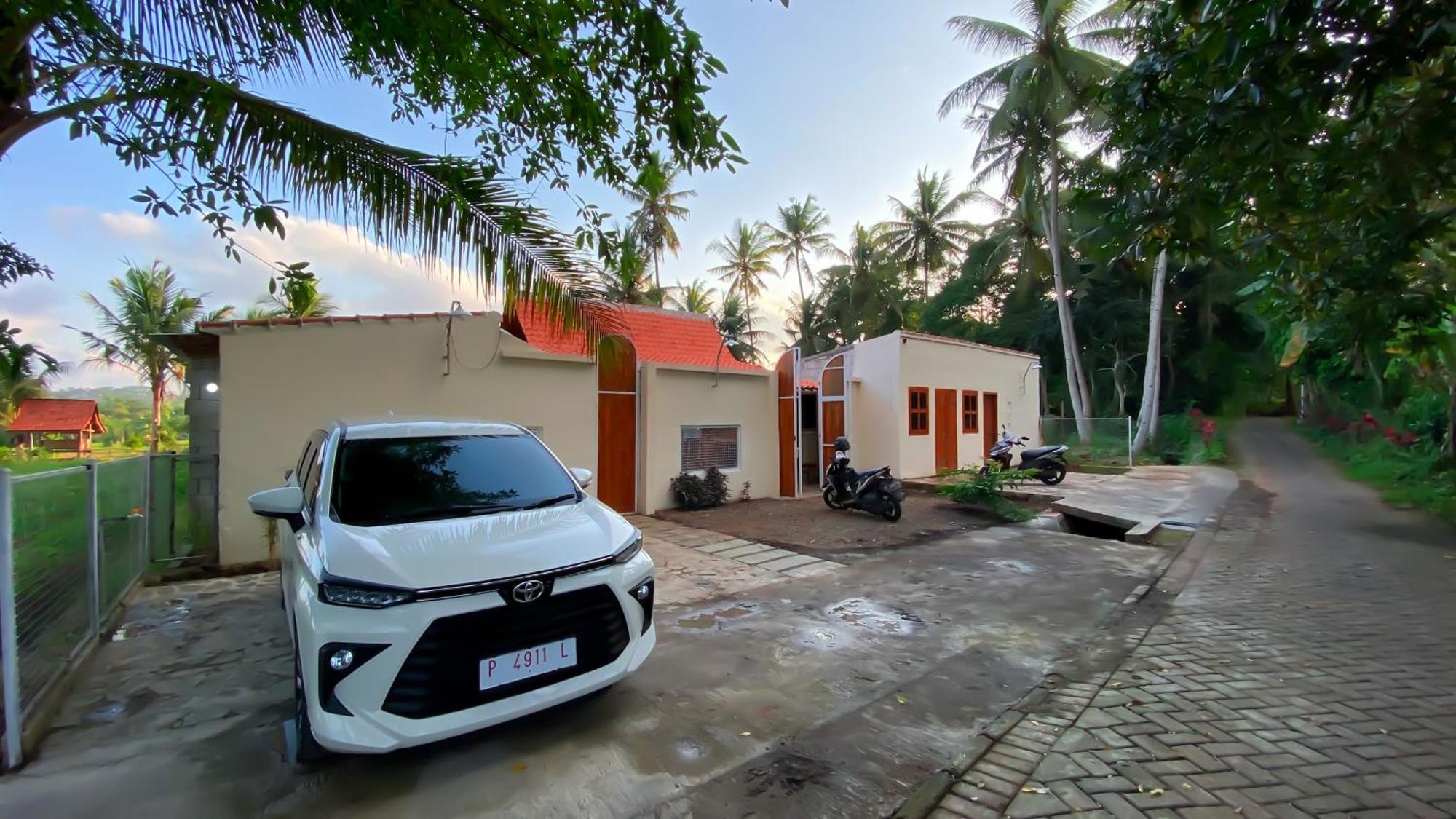 Wooden Kemiren Homestay Banyuwangi Banyuwangi  Dış mekan fotoğraf