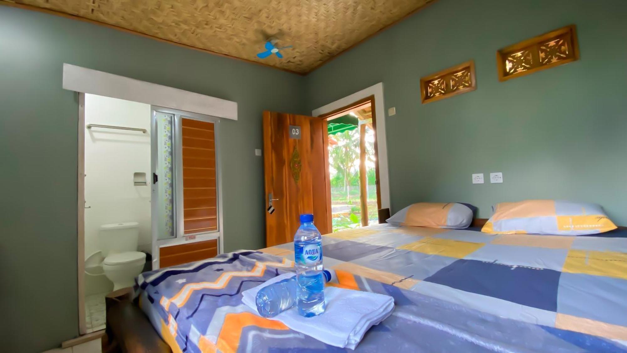Wooden Kemiren Homestay Banyuwangi Banyuwangi  Dış mekan fotoğraf